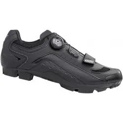 Tretry R2 Vega - černá